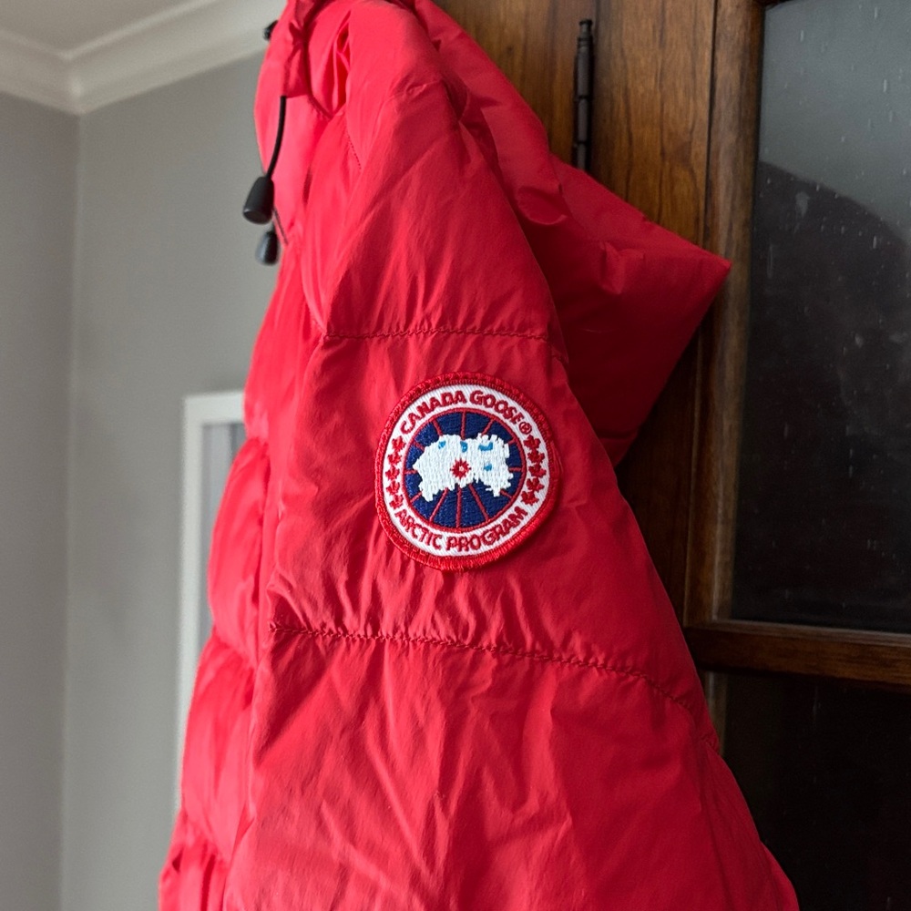 Canada Goose Scarlet Puffer Jacket - Picture 2 of 10